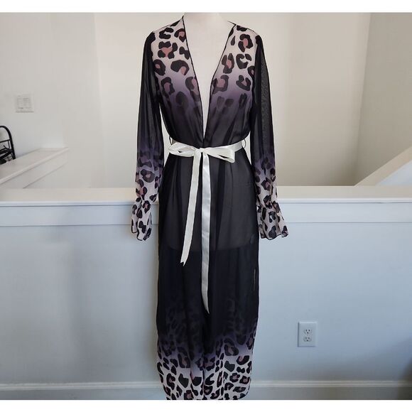Robe Black and Purple Leopard Print Size S NWOT - Picture 1 of 6